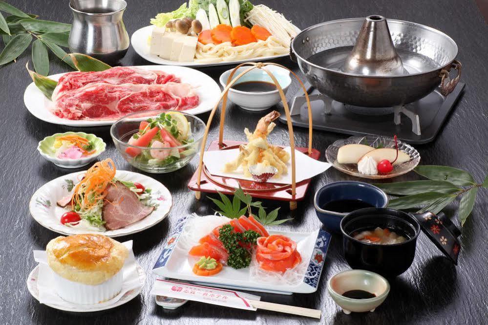 Shigaichii Hotel Yamanouchi  Eksteriør billede